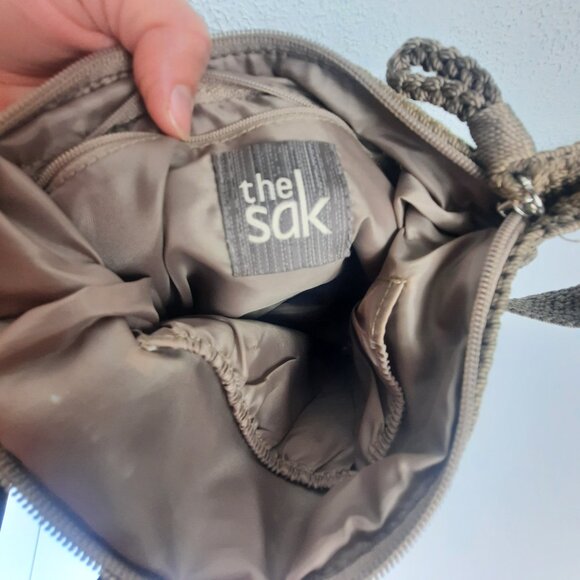 The Sak Crochet Shoulder Bag Brown Woven Purse Crossbody Tote Boho Style EUC 10" - Picture 4 of 7